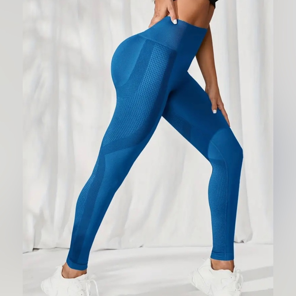 Women’s Blue Leggings
